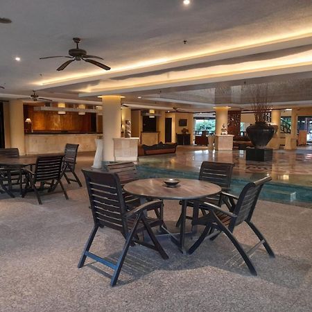 The Royal Beach Seminyak Bali Exterior foto