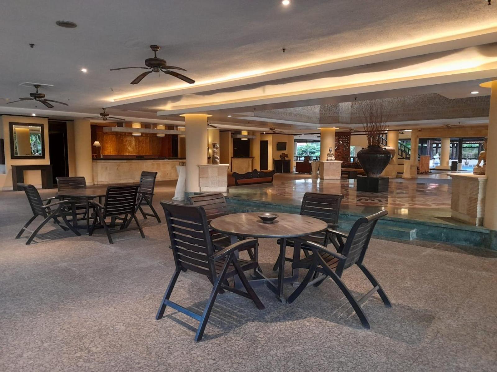 The Royal Beach Seminyak Bali Exterior foto